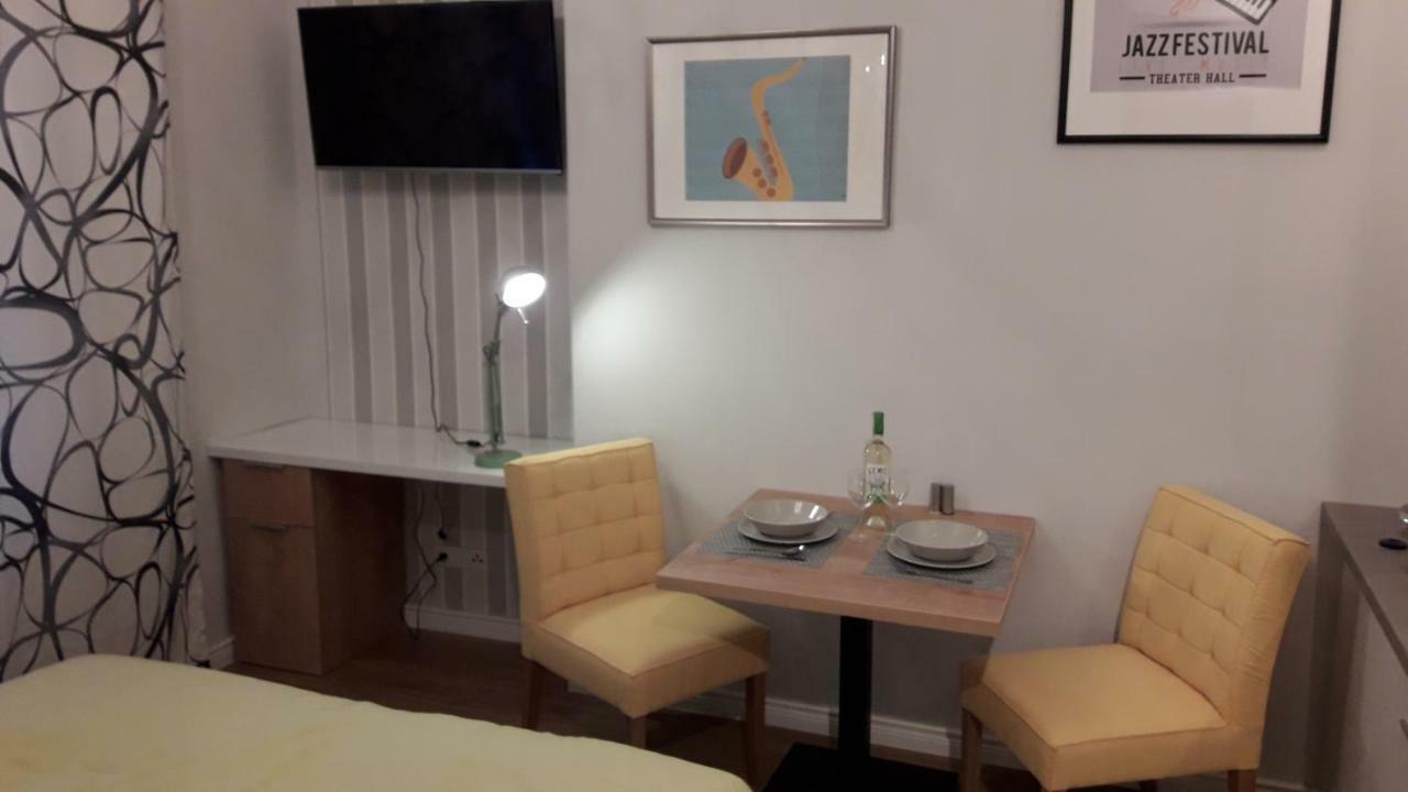 Studio Kotlarska Apartment